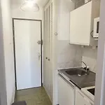 Cv, Parking, 5 Mn