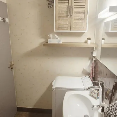 Cv, Parking, 5 Mn * La Grande-Motte