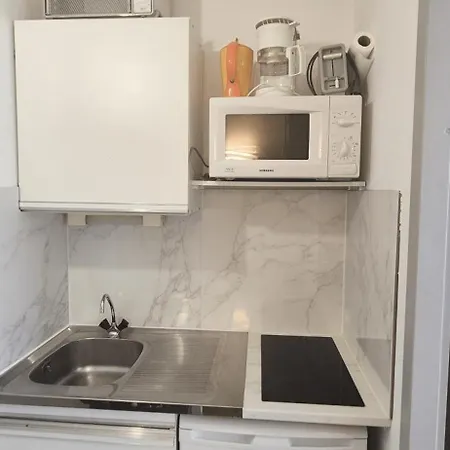 Apartamento Cv, Parking, 5 Mn *